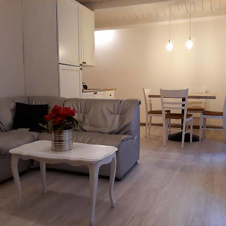 דירות מונטקיו מאג'ורה Casa Giulietta & Romeo מראה חיצוני תמונה