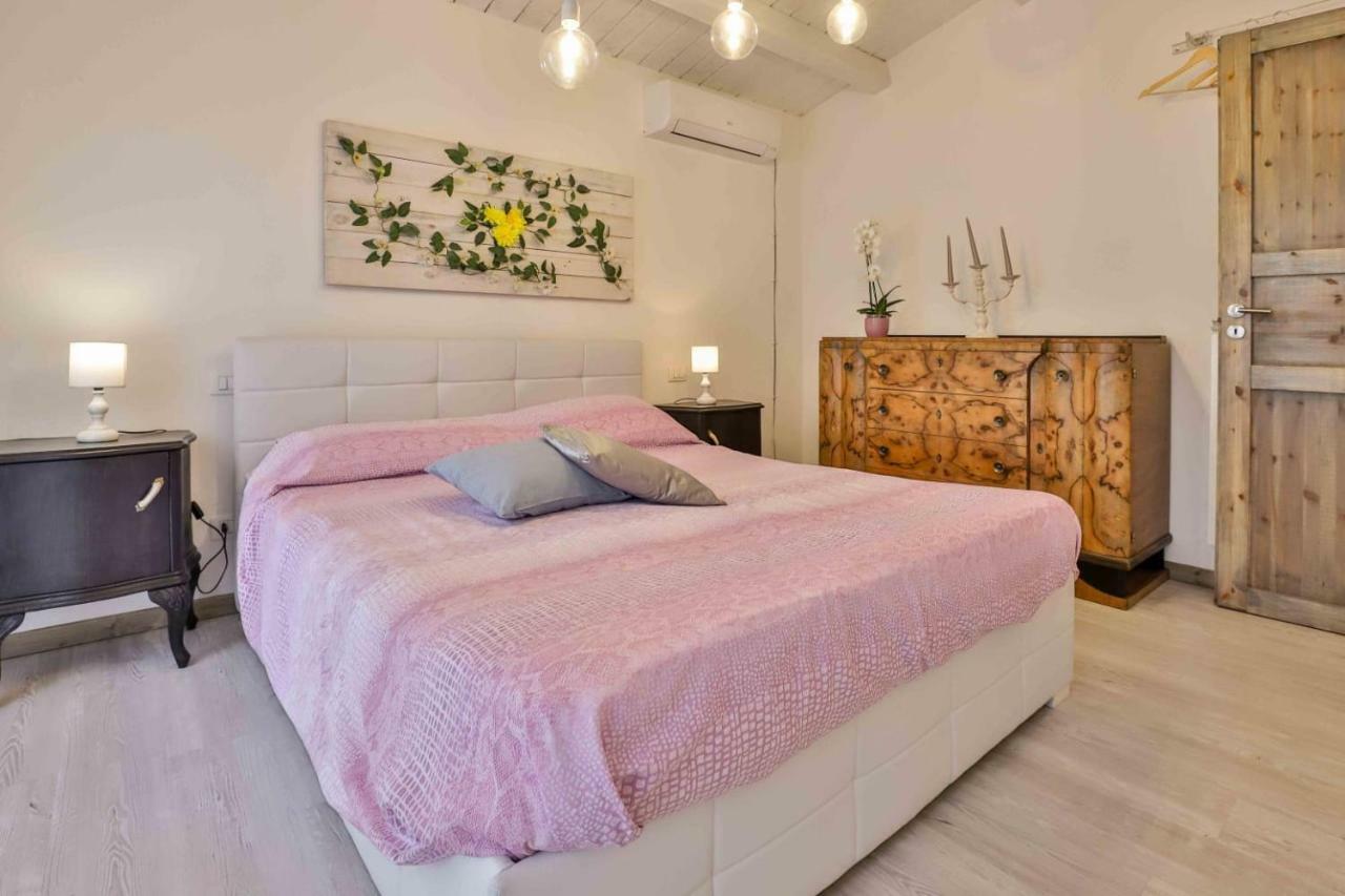 דירות מונטקיו מאג'ורה Casa Giulietta & Romeo מראה חיצוני תמונה